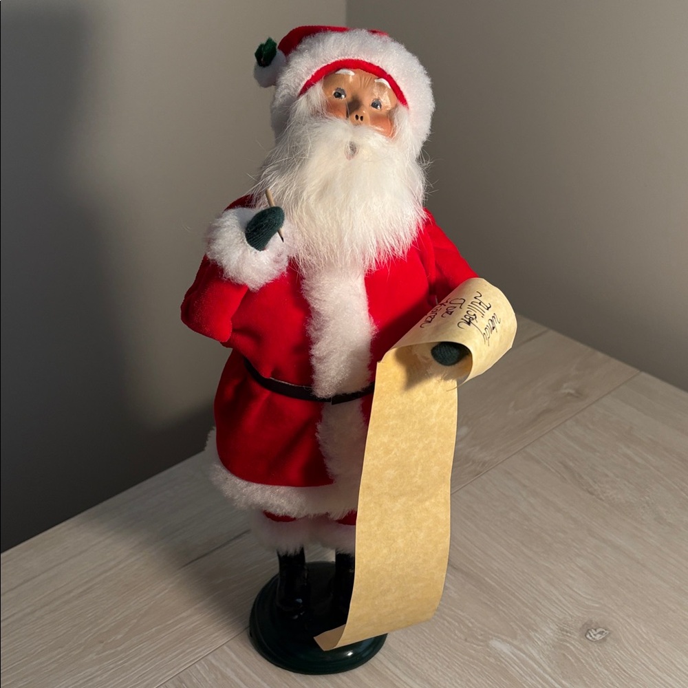 Byers Choice Carolers Santa Claus/Red Velvet Suit and List/Made for Talbots 2000 - Picture 6 of 9